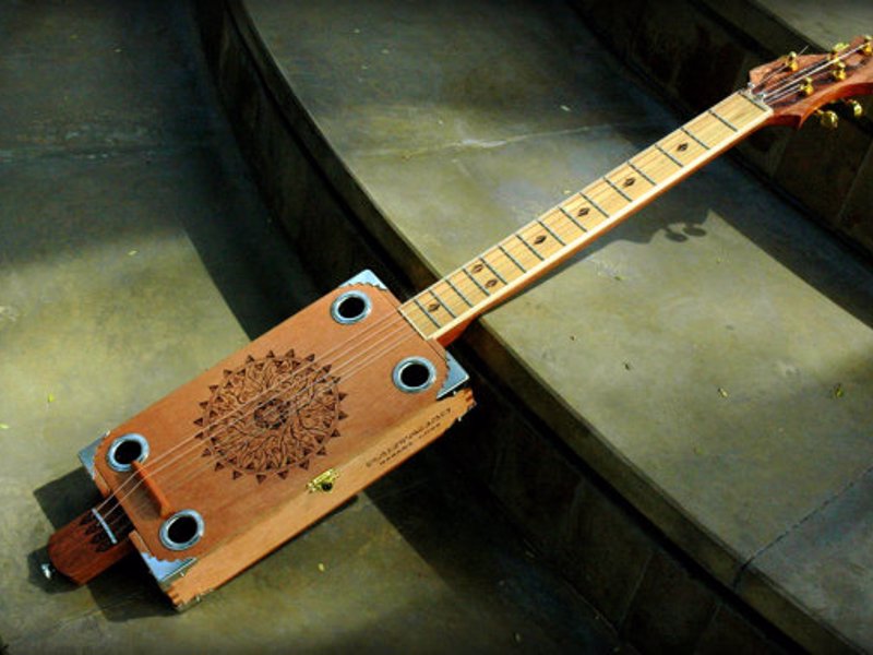 cigar box guitars handmade guitar unique player gifts addition any fun expertlychosen